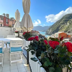 Families Or Groups 3 Terrazzi On Sea Vernazza